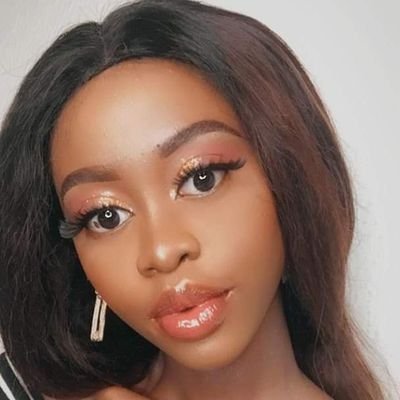 I'm new here... please be nice to me🤗