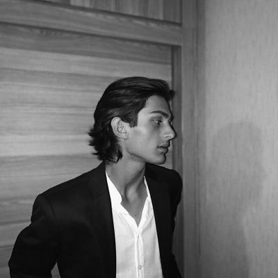 Data_Gvaradze's profile picture. 