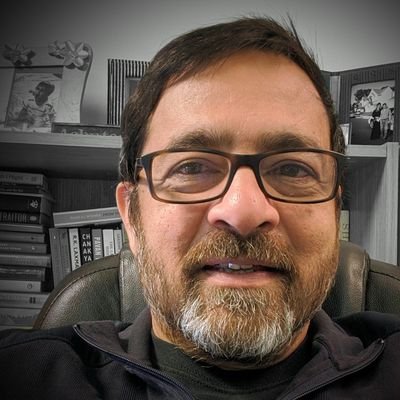 Tweet about #Cloud & #ITservices. Foodie, cook, #ClassicRock fan, #fountainpen collector, #history reader. Curious about the world.