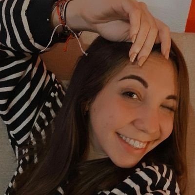 shveledas's profile picture. Good vibes!! 💫