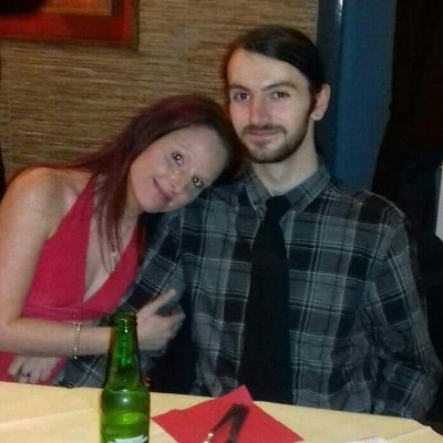 My family are my world.
I am 35, I am an outgoing person, with a lot of love to give.
I am friendly and bubbly. ❤❤
