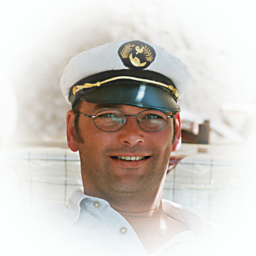Yachtcharter Weltweit - In der über 30jährigen Tätigkeit von Captain Nikolas, in dieser Branche, pflegen wir die Kontakte zu den besten Yachtanbietern.