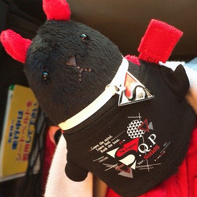 取引用アカウント。20↑ アニメ、ゲームのグッズなど中心です。 ***ツキプロ、鬼滅の刃、呪術廻戦など集めております*** 質問、要望等ありましたらお気軽にどうぞ。地方住みため基本は郵送での対応です。 ※希望数集まった場合や抱き合わせ等再交換させて頂く場合があります