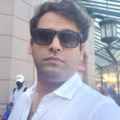 Serial Entrepreneur! Believes in -Entropy (Randomeness) of the Universe always increases. Loves Mahabharata .