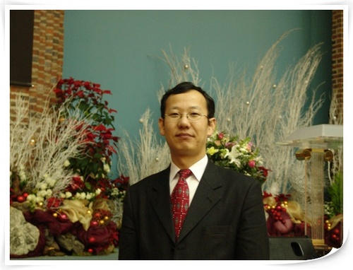 cungmoohyun's profile picture. 저는 대한민국의 표준남입니다.  마케팅기획을 하고 있으며, 노래와 등산, 자전거를 취미로 하고 있는 아주 평범한 남성입니다. 현재 "고주파온열치료기" 제조회사인 "백건의료기"에서 근무하고 있습니다.