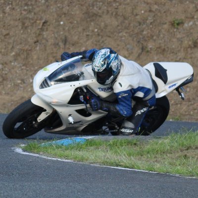 CBR250RR
桶スポロングコース43秒759
ミドル42秒181。
筑波1000、39秒030。
筑波2000 1分10秒8
富士カート31秒834

デイトナ675
桶スポロングコース44秒978。
ミドル43秒9