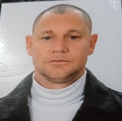 Emerson95092030's profile picture. 