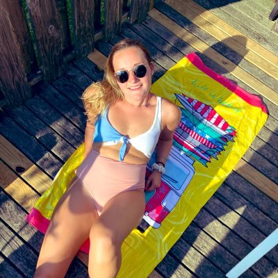 taryntyson_'s profile picture. I should have listened to my mom