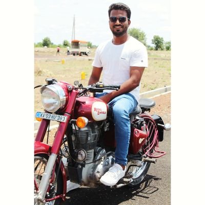 Yusithemak_01's profile picture. Be ur own hero😎
