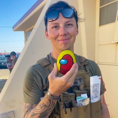 INFAM0US_XI's profile picture. 