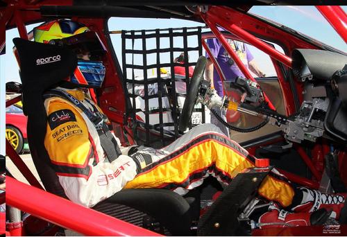 MaxGoffRacing's profile picture. Msa academy Driver and loughborough college elite athlete and scholar. Outside of motorsport Decades Venue bar manager and Director at http://t.co/4ZDPhYMToX