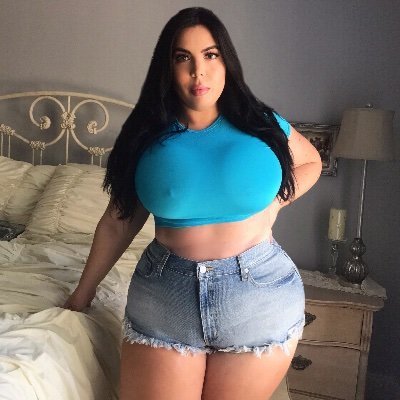 Instagram nicole nurko Plus Size