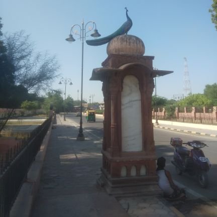 baljeet092's profile picture. Accountant, advocate❤