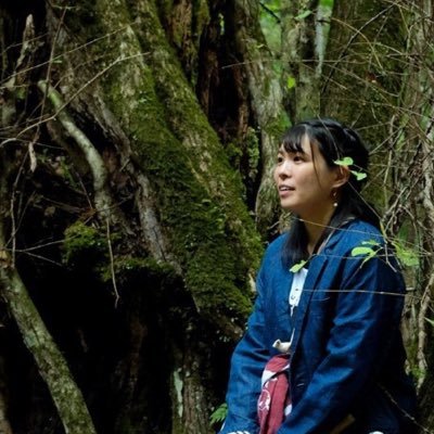 演劇的パフォーマンスユニットPUYEY(@PUYEEEY)代表、劇作家演出家俳優。大分県立日田三隈高校演劇部出身。 九州大谷短大表現学科卒。 日田が好き。