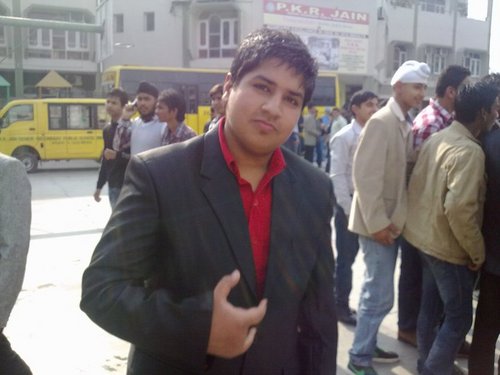 callmeharshit's profile picture. 