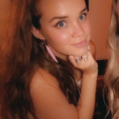 erin_martin04's profile picture. let the good times roll • proverbs 31:25 • nj • ccu alumna • taurus ☾