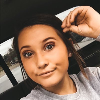 cheerleader 📣 A pretty good friend 🤪 @eastonhooks an amazing mom to little Asher James 💙
