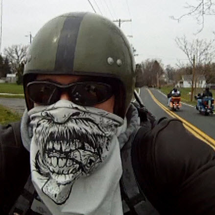 2wheelsforever's profile picture. 