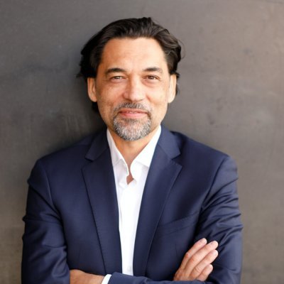 EdTi67's profile picture. Optimist & Digital Rockstar!  
listener and comprehensive expert - Yogi