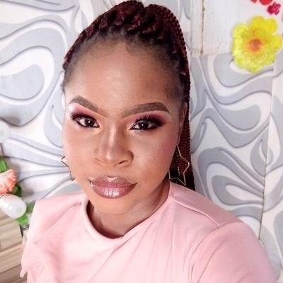 Unapologetically a Redeemite, a babe and more...🎀🎀🎀