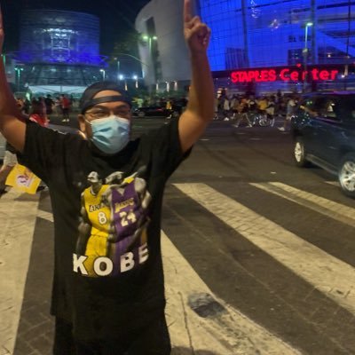 BrothaJuan's profile picture. the secret to life is Never Growing Up Inside 🇸🇻