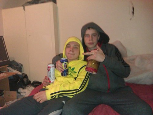 yorshiear2011's profile picture. dearn high skool
goli all the way 
single 
andy smith,jake wardle,sam epten,tom litlle 
gurrd ladz