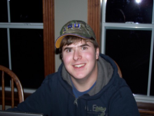 Lostgetfound's profile picture. I am a loving christian I am just a guy who loves Jesus I like to sing If you Follow me I will try to follow back #staffordstrong