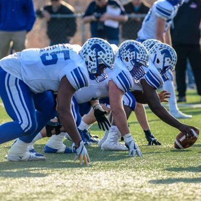 O-line coach at Fairmont Senior High 2018, 2020,2021 2023 state champs🏆x 4                
Proud Dad of 2 good kids