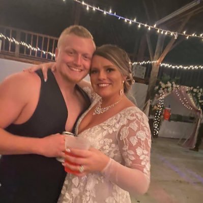 Twenty-seven! Morehead State Alum 💙💛 @c_crum66 💍❤️ KennedyRae 👶🏼💗