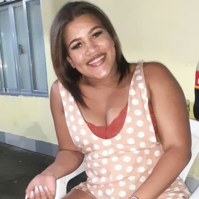 izadoraMoura15's profile picture. 🧡🐳