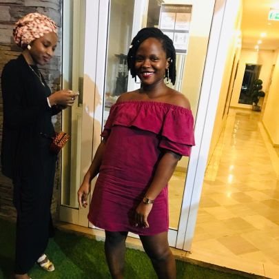 VSunmonu's profile picture. I am Veronica SUNMONU. I am a student and I live in Africa. I am so funny.😘