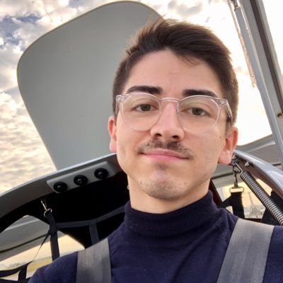 iOS eng, amateur UI/UX designer, private pilot and avgeek