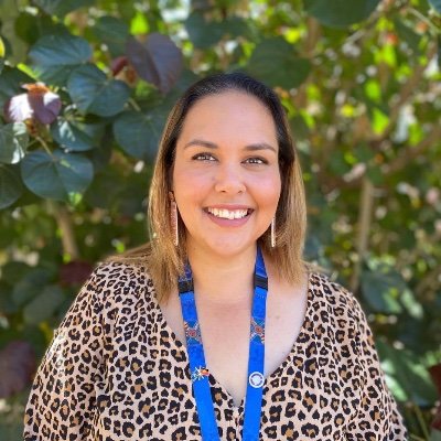 Woppaburra woman living on Kalkadoon country. Raising girls. Interested in health equity and cultural safety.