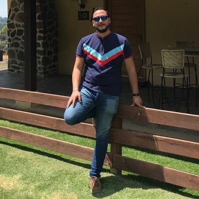 Jefatura de Proyecto en CONALEP Jalisco.
En lucha por las libertades individuales.
Rojinegro de corazón 🔴⚫
Mis tuits son a título personal.