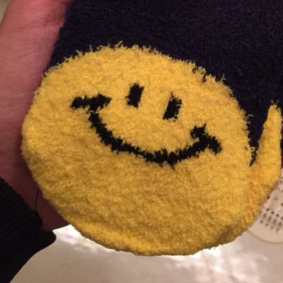 uta_takansho's profile picture. 手掌多汗症。映像製作が趣味です。動画編集など気軽にご相談ください。