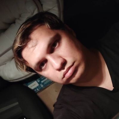 dshakirov's profile picture. Мое мнение не всегда совпадает с мнением редакции. 
фото,видеокорреспондент, начинающий простигосподиблогер, и просто хороший человек.

Веду телегу @hypeeaters
