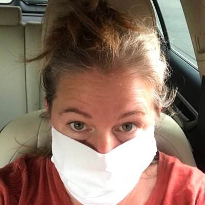 meganwhoopie's profile picture. 