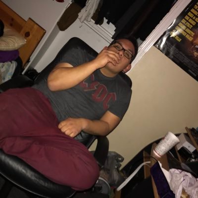 _LegazYx's profile picture. 