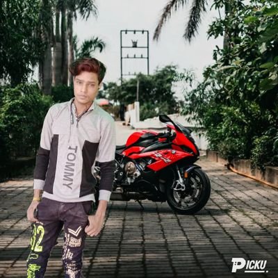 PervalDeepak's profile picture. Deepak perval