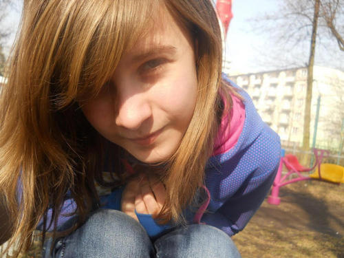 Hi I'm Ania. I have 15 years old. I'm  from Poland. I love Justin Bieber !!