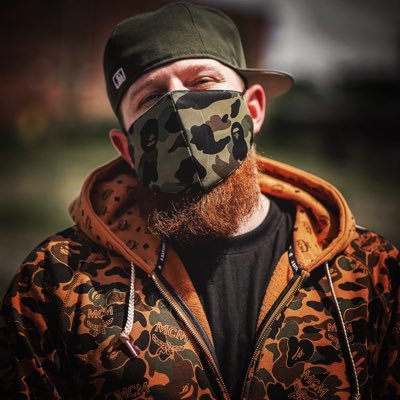 Believer/ Rapper/ Christian/ Father of 2 boys/ Husband of “The one that ALMOST got away”/ 3L3VAT3 Street Wear Designer/ from Mass / Galatians 2:20
