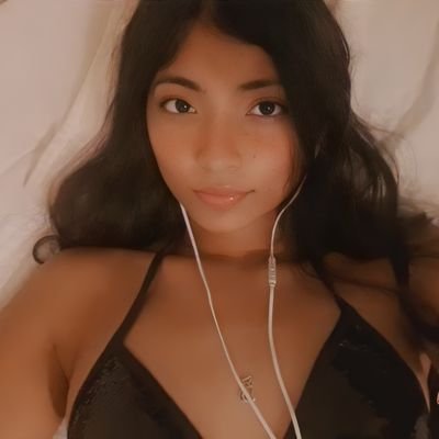 CARMELGYAL's profile picture. 
