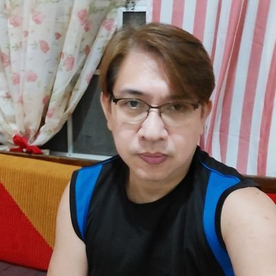 jofdeguzman's profile picture. simple