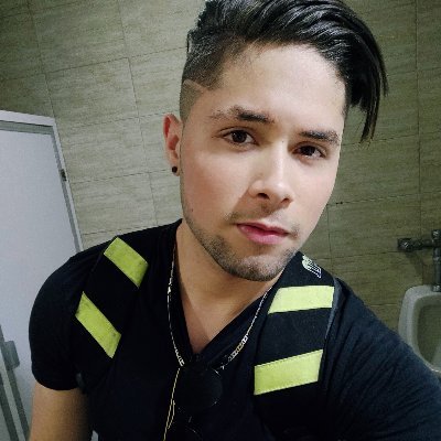 21*
Estudiante de Contaduría Pública
ProPlayer Clash Royale de
@Urban_Roosters
Visça Barça ⚽🏆