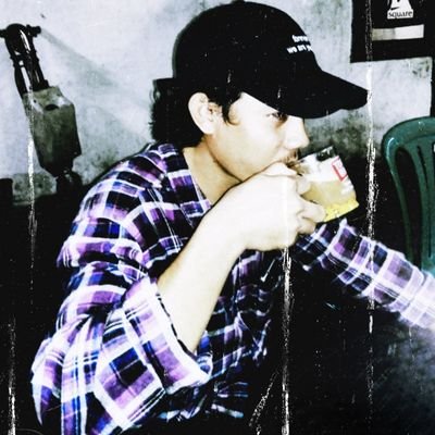 erwin2895223384's profile picture. bertambah usia bukan
berarti kita paham segalanya https://t.co/Npm3M8s8z2²⁸