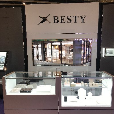 Besty showcase is the best showcase manufacturer and store fitter!