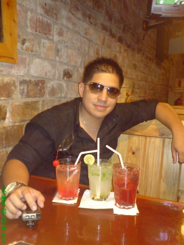 denisocc's profile picture. Hincha de Universitario de Deportes, Anticaviar por naturaleza, tratando de enderezar el camino de los socialconfusos, deportes extremos otra pasion...