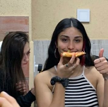 dina_drocco's profile picture. 