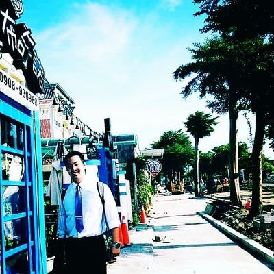 johnny1023's profile picture. 「平生業成」の仏教を知りたいあなたへ。
台湾に住んで２年。
現在台湾国内各地で浄土真宗の講座を主催。
浄土真宗布教使✕台湾在住✕東大経済学部卒✕lgbt
あなたのつらい心が、ふっとラクになる智恵をつぶやいています^^