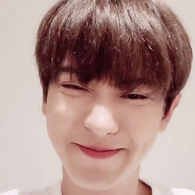 iii_CB_iii's profile picture. จะเป็นพี่ชานหรือน้องยอลลี่ หนูก็รัก💕
                                           *-*f a n   a c c o u N t*-*
